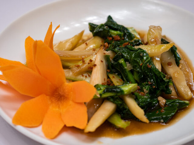 Char​ khat Na-Fried kale Oyster Sauce No meat