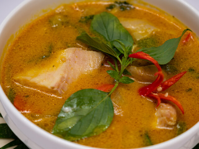 Somlor Siem Reap Sach Trey-Siem Reap Soup with Fish